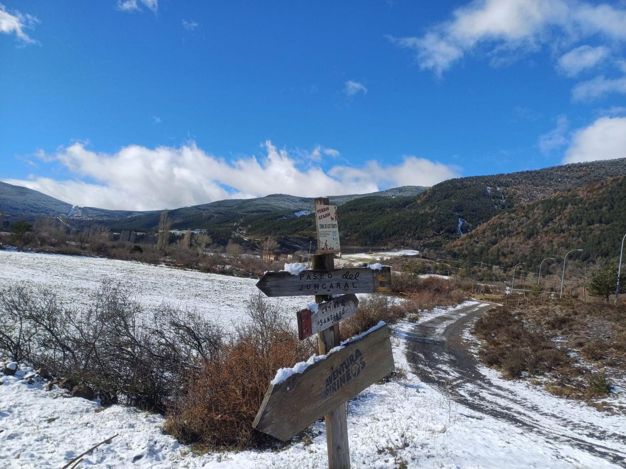 Apartamento Pico De Alba - Jacetania Villanúa Εξωτερικό φωτογραφία